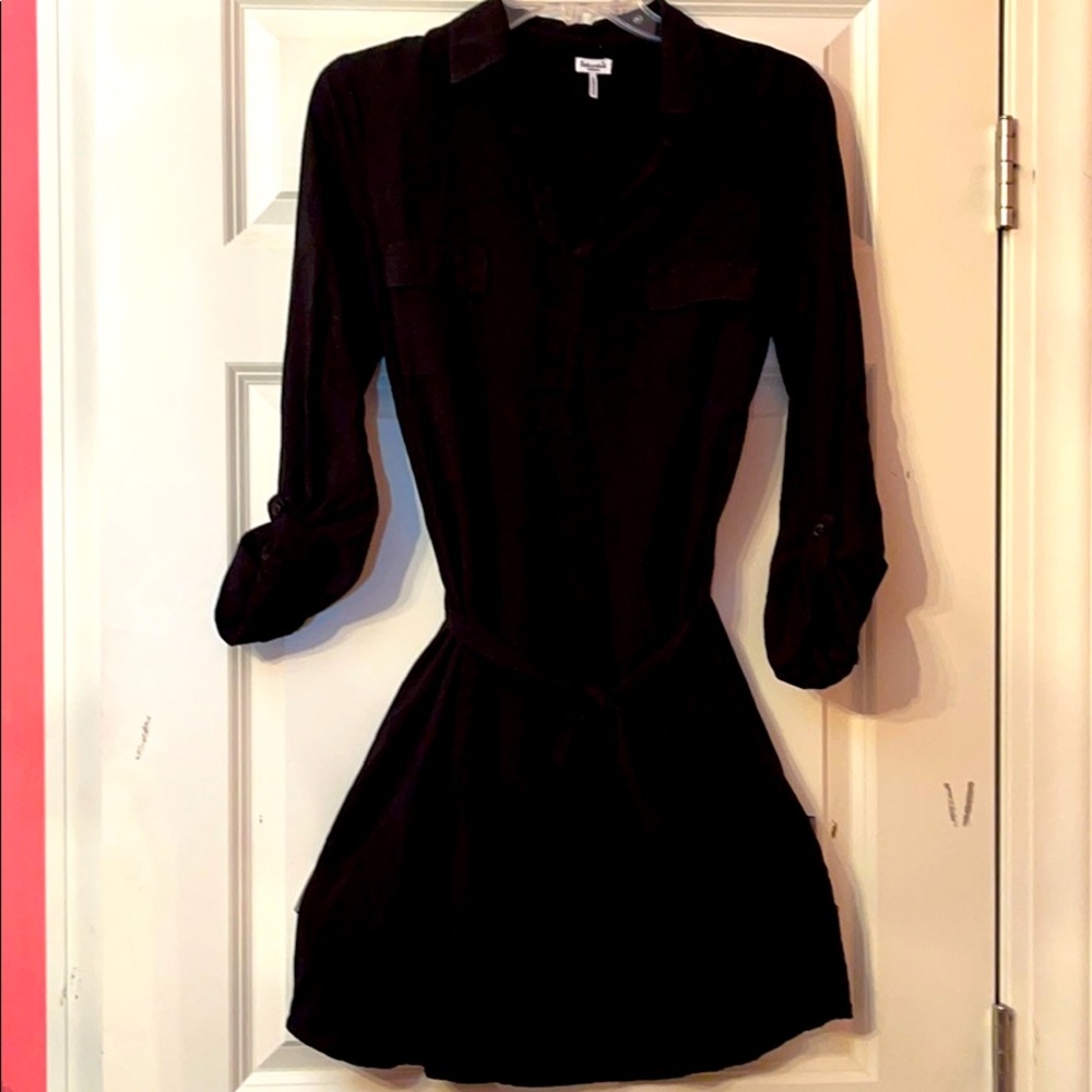 SPLENDiD Black Shirtwaist belted Dress/Tunic Med.